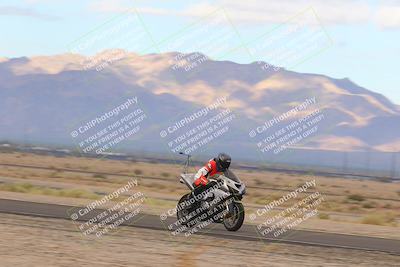 media/Sep-11-2022-SoCal Trackdays (Sun) [[81b7e951af]]/Back Straight Speed (850am)/